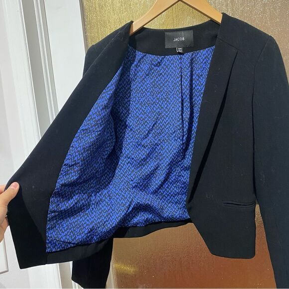 Jacob Cropped Open Blazer - Picture 2 of 4